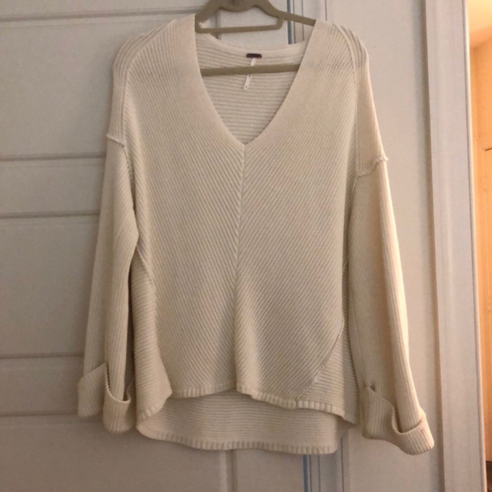 Free people sweater size small
